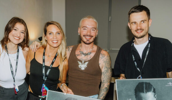 J. Balvin, recompensat cu Discul de Diamant pe scena festivalului IntenCity de la Craiova