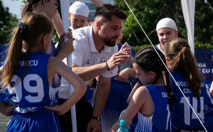 (P) Au început înscrierile la Academia de Baschet Îngerii Baniei Craiova!