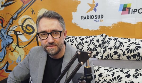 „Părinți pe frecvență” – ghidul tău zilnic de educație parentală, la Radio Sud Craiova!